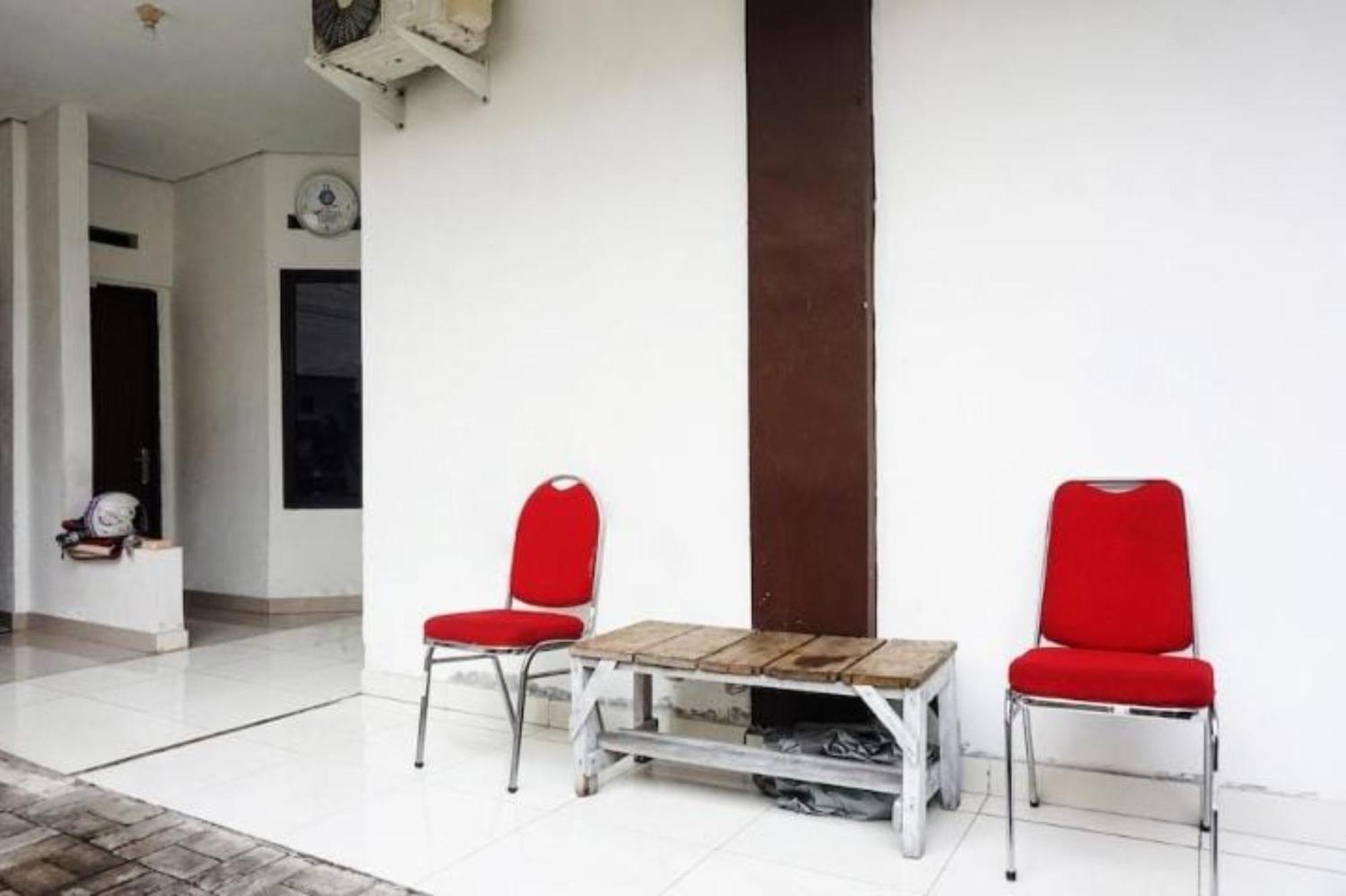 Oyo 93540 Bintang Residence 2 Jakarta Exterior photo